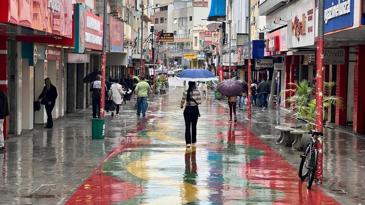 Santos Dumont está sob alerta vermelho para acumulado de chuva até sexta-feira